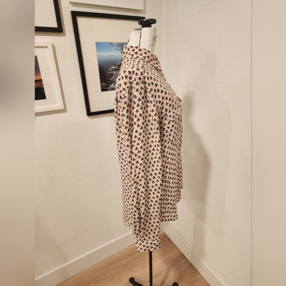 Loft Blush Pink Patterned Button-Down Blouse. - image 2